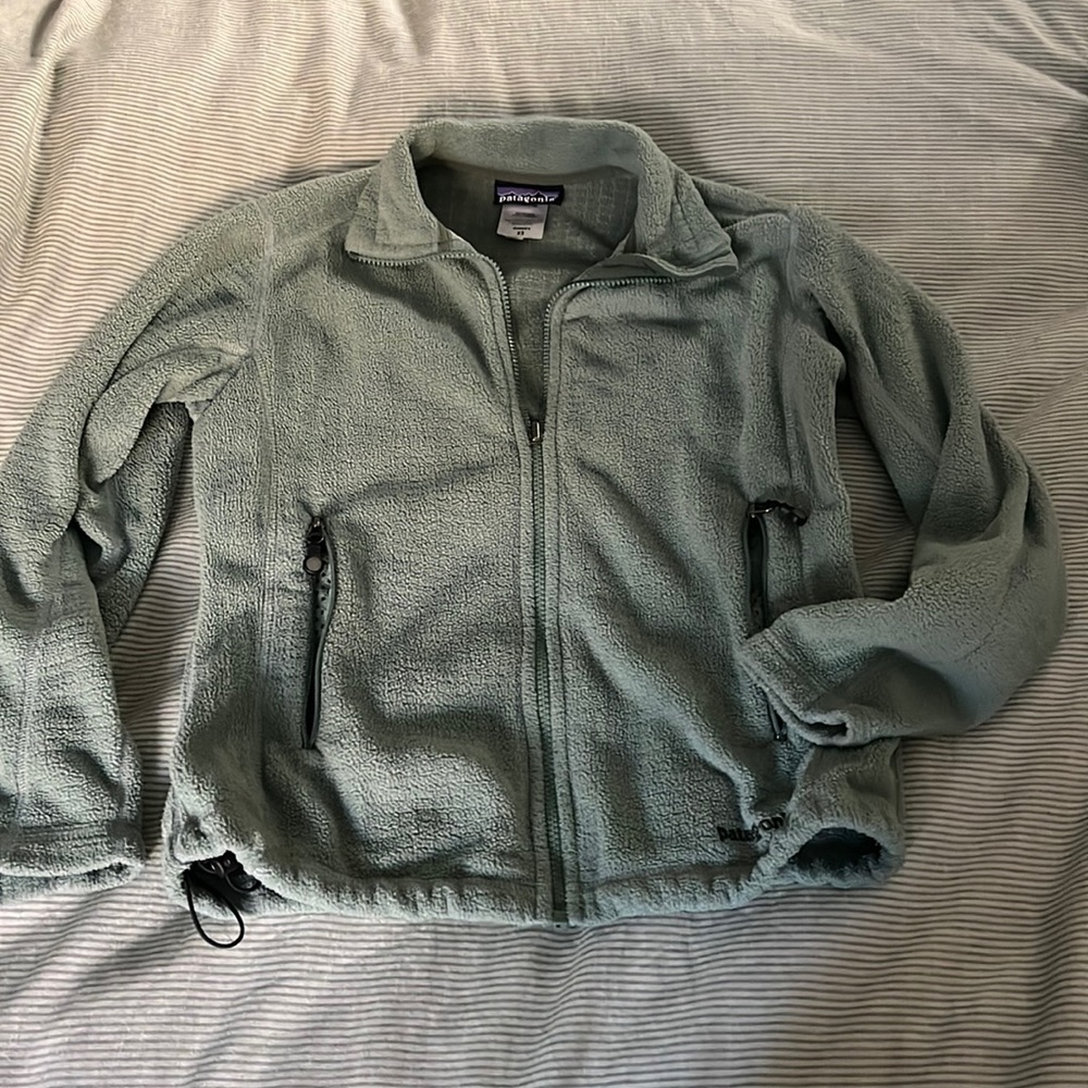 Patagonia Vintage Fleece in rare sage green color
